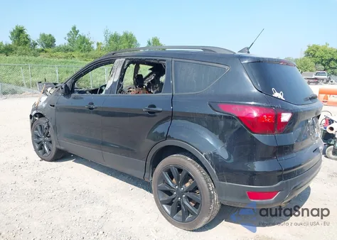 2019 Ford Escape Se из США, поврежденный, VIN 1FMCU9GD7KUC06177